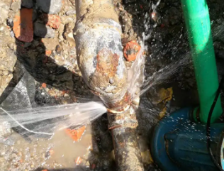 鹰手营测漏水公司电话